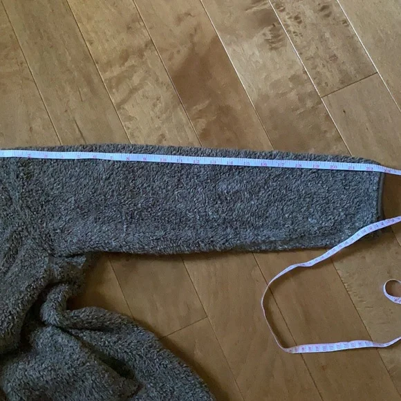 UNIQLO MEN’S FLUFFY TEDDY  FLEECE SWEATER SZ SMALL - Picture 10 of 10